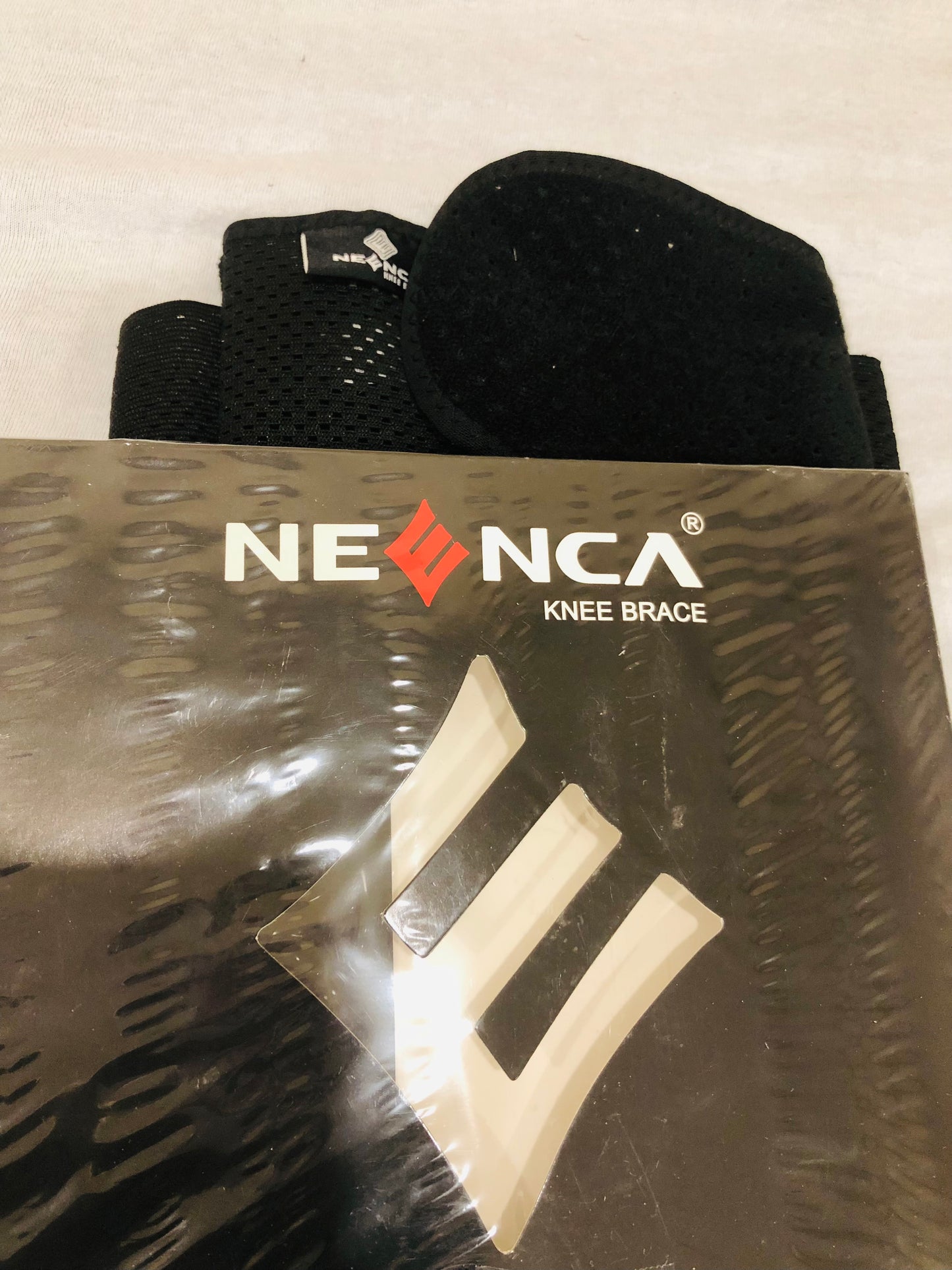 Genouillère orthopédique NEENCA – Renfort stabilisateur respirant