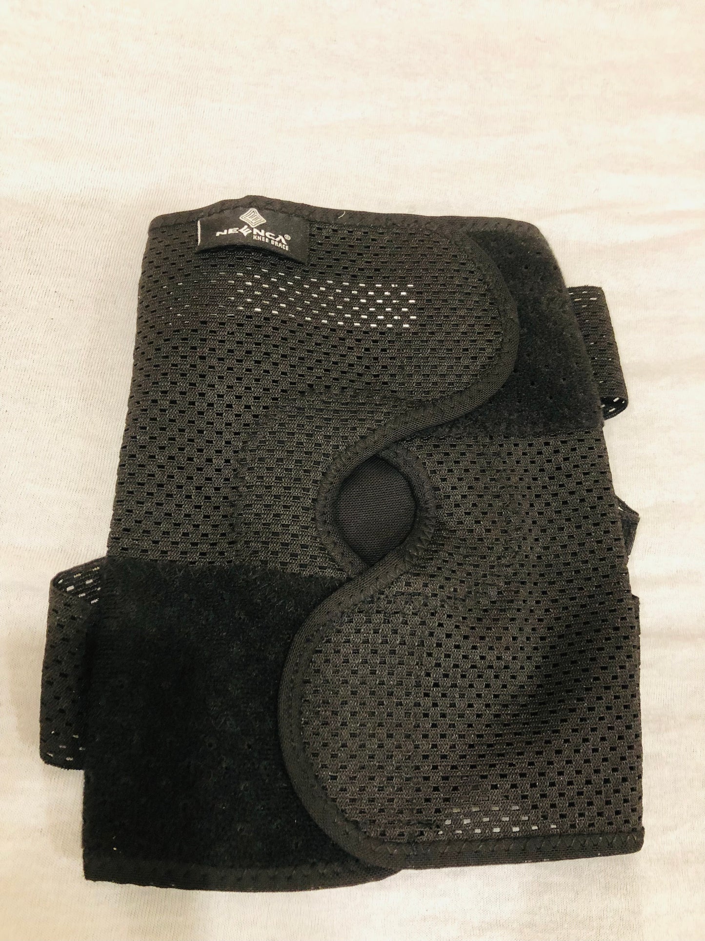 Genouillère orthopédique NEENCA – Renfort stabilisateur respirant