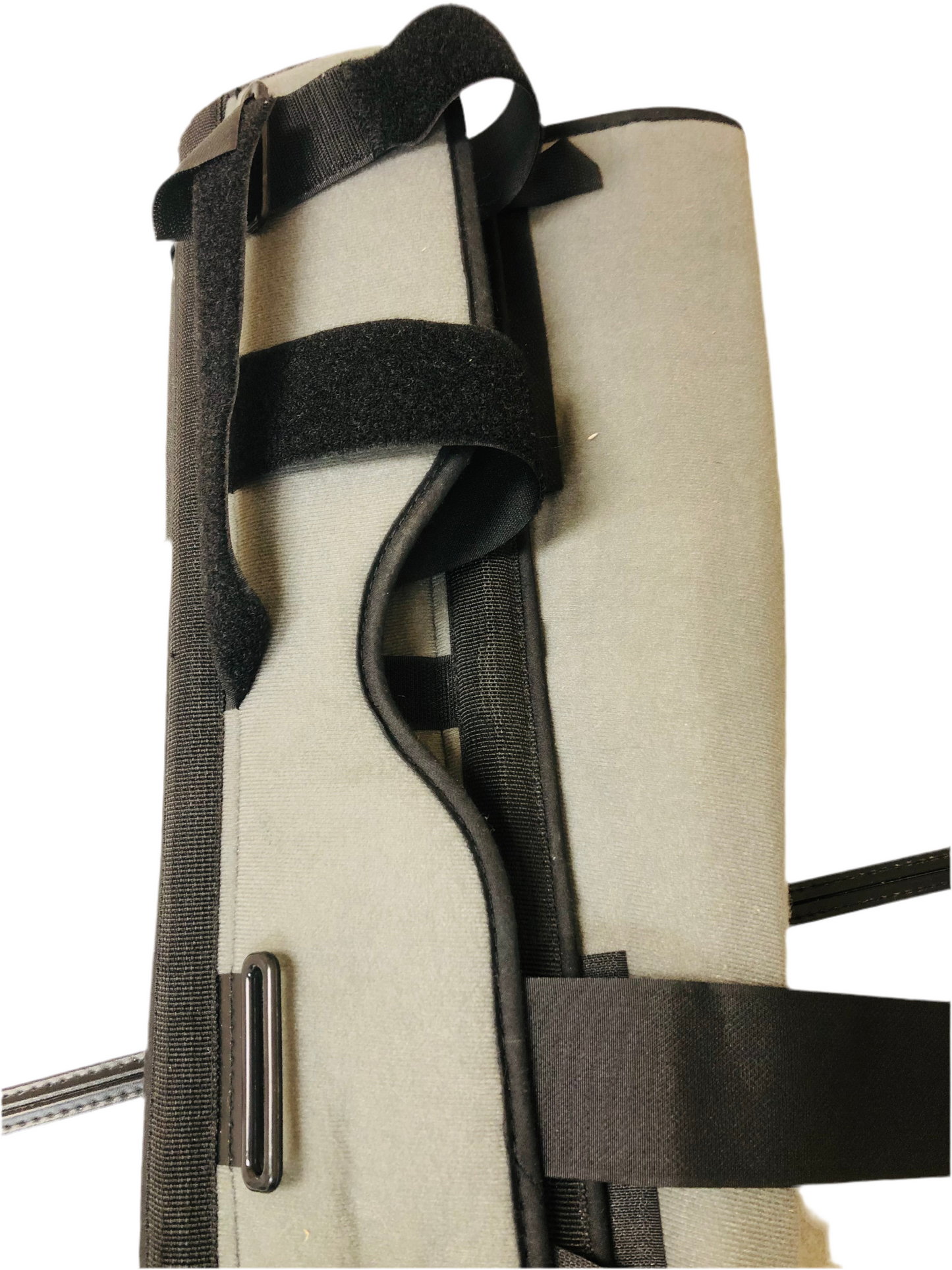 Immobilisateur de genou rigide à velcro – taille adulte