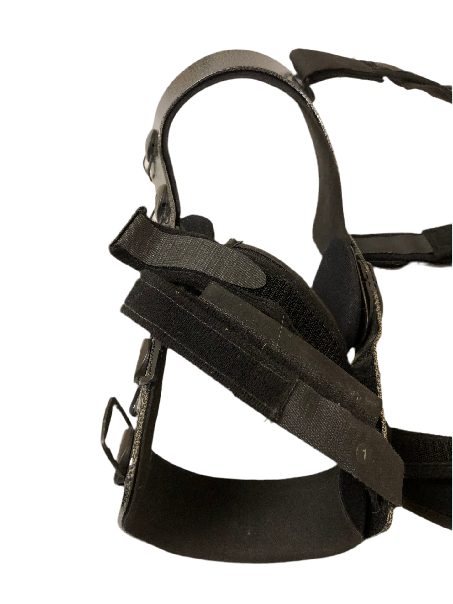 Attelle de genou DonJoy Armor FourcePoint – Stabilisation ligamentaire maximale , usagée en bon état.