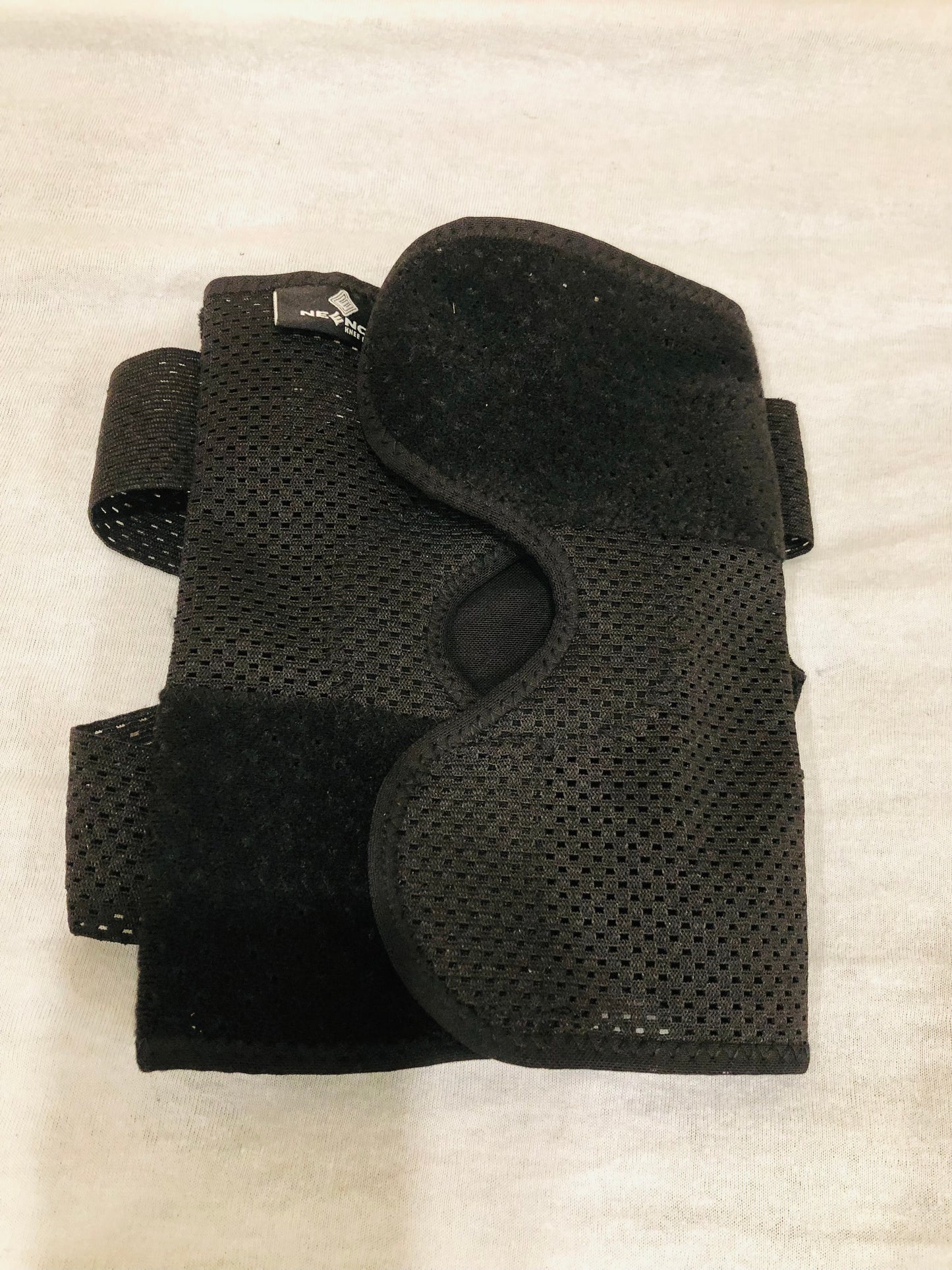 Genouillère orthopédique NEENCA – Renfort stabilisateur respirant