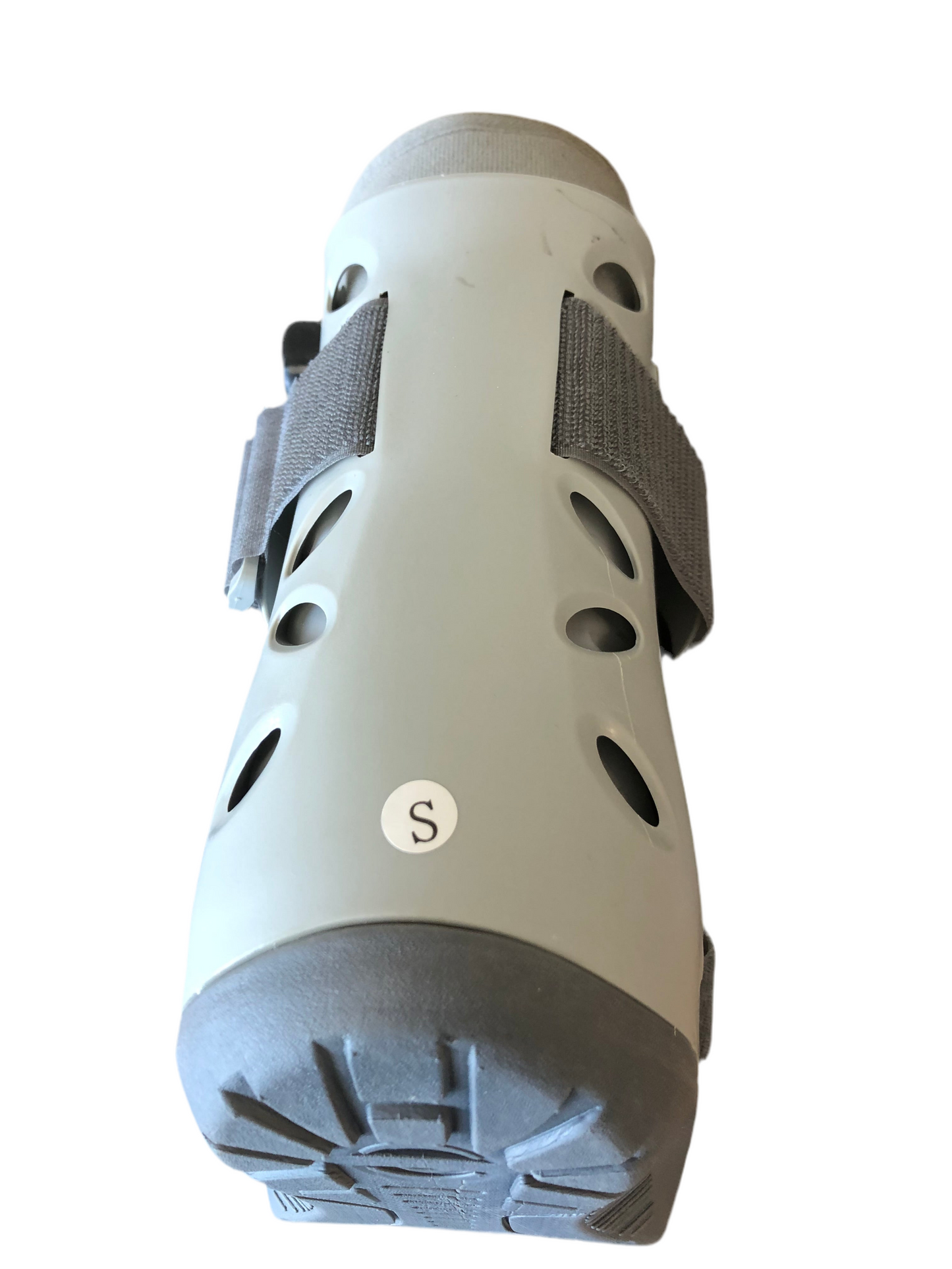 Botte orthopédique grise courte – modèle pneumatique ajustable