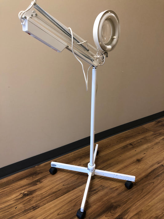 Lampe Loupe Médicale sur Pied avec roulettes éclairage circulaire Fluorescent